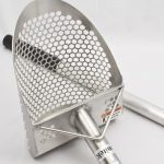 PALA FORATA PER METAL DETECTING SPIAGGIA