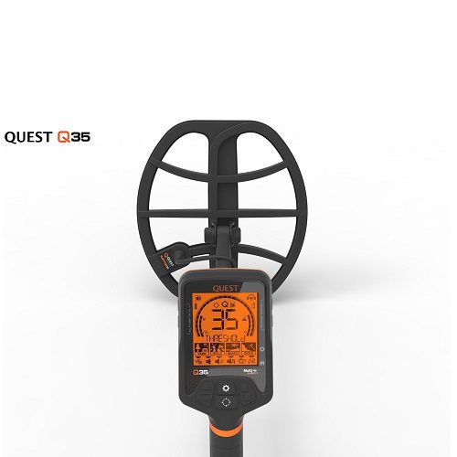 QUEST Q35 METAL DETECTOR